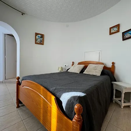 Empurialola -encantadora Casa Con Jardin Cerca Del Centro -142 Сasa de vacaciones Ampuriabrava